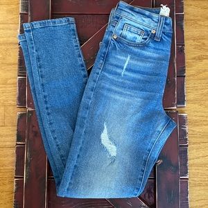 **SOLD** NWOT Altar'd State Distressed Jeans Size 24/0